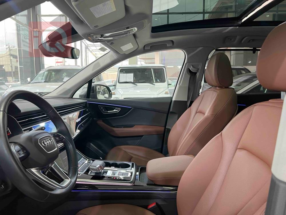 اودي Q7